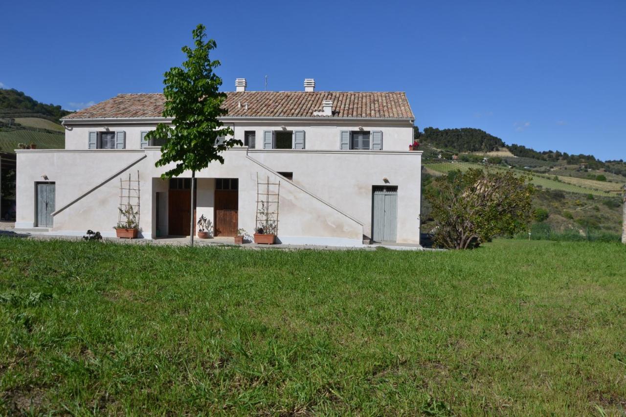 B&B Casale Fonte Vecchia Monteprandone Eksteriør billede